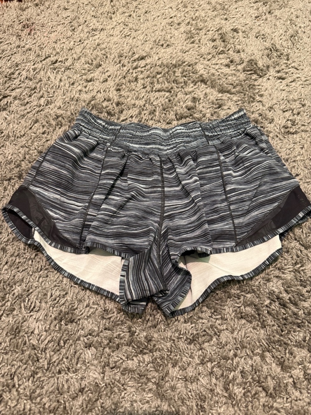 Women’s Lululemon Hotty Hot Shorts in Heathered Gray